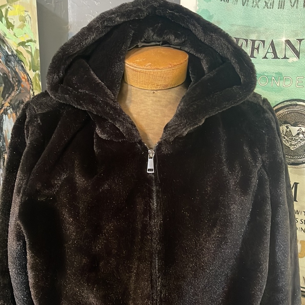 G.I.L.I. Faux Fur hooded jacket SZ XL Copper NWOT SZ 1XL in Black